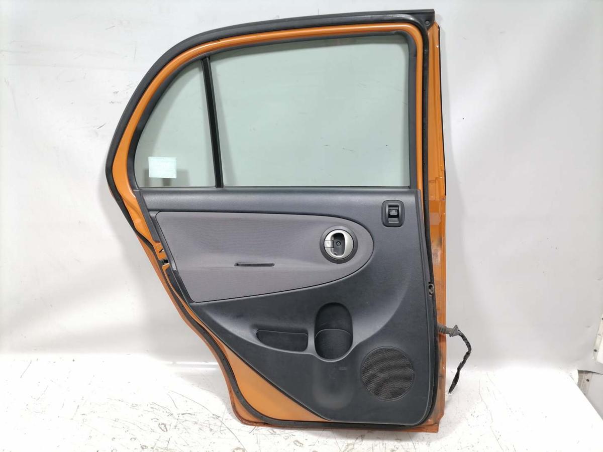 Daihatsu Trevis original T&uuml;r hinten links Orange R44 Rohbau Bj.2006